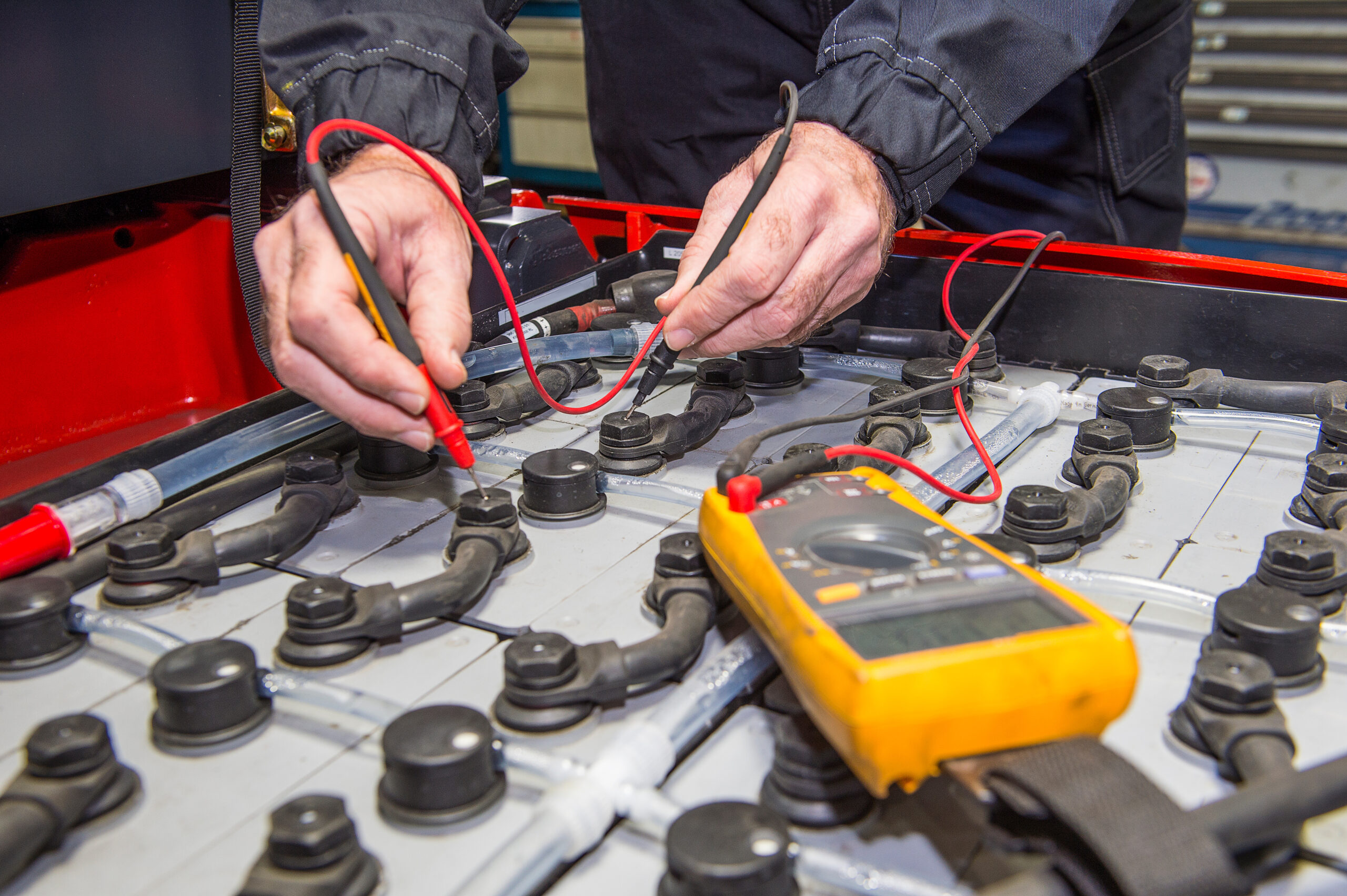 Forklift Battery Repair | M-Pulse
